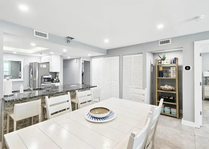 Luxury Oceanfront Penthouse * Clearwater Beach